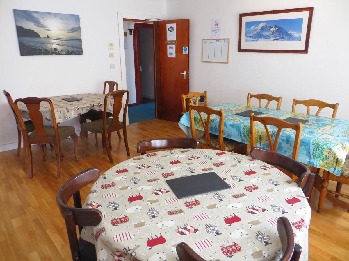Skye Basecamp Hostel, Broadford Bay, Isle Of Skye 외부 사진